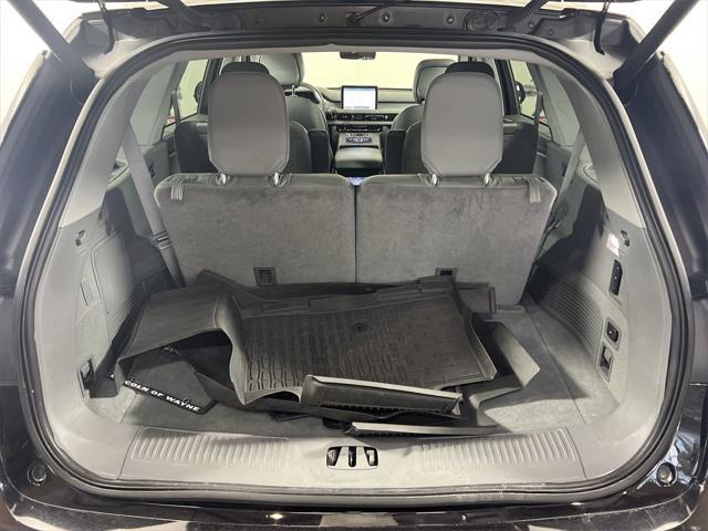 Photo of 2020 Infinite Black Metallic Lincoln Aviator