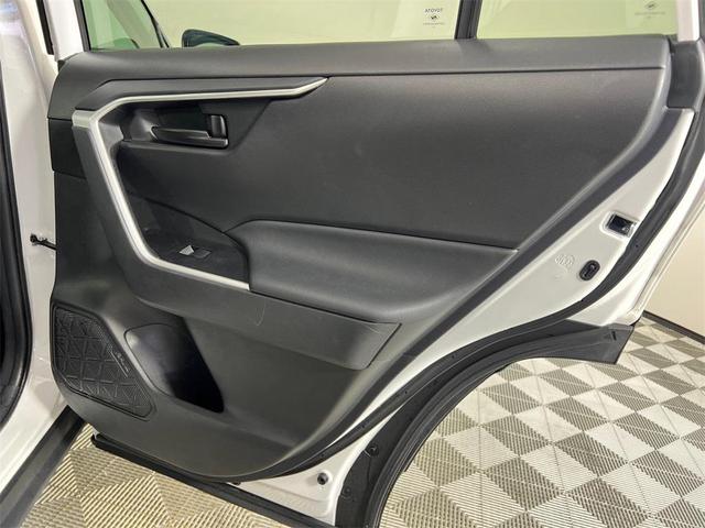 Photo of 2024 Ice Toyota RAV4