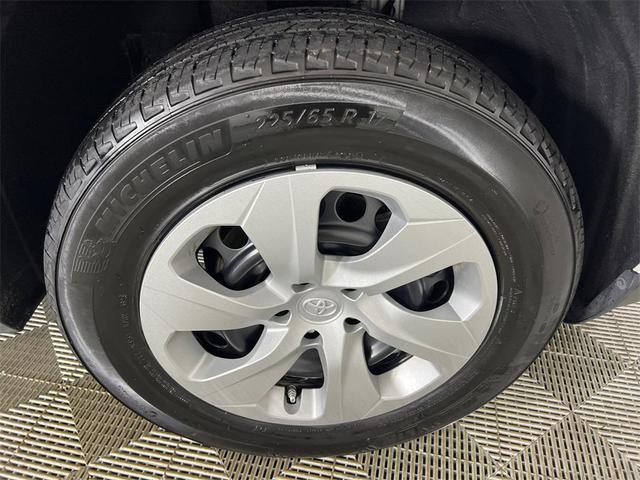 Photo of 2024 Ice Toyota RAV4
