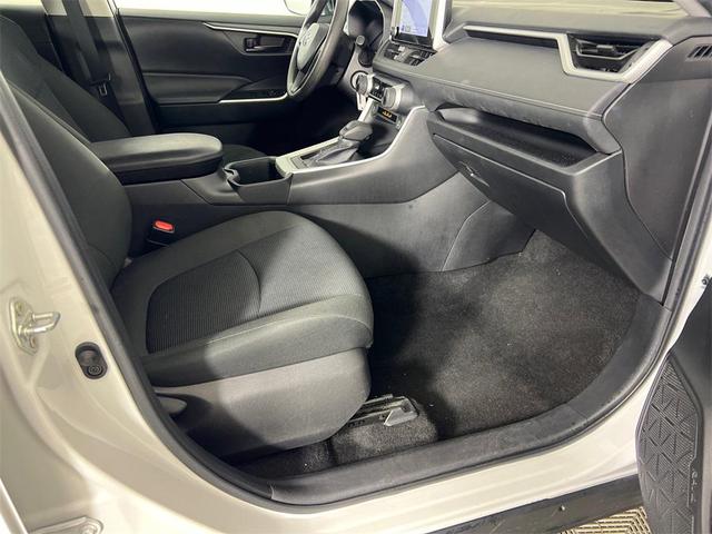 Photo of 2024 Ice Toyota RAV4