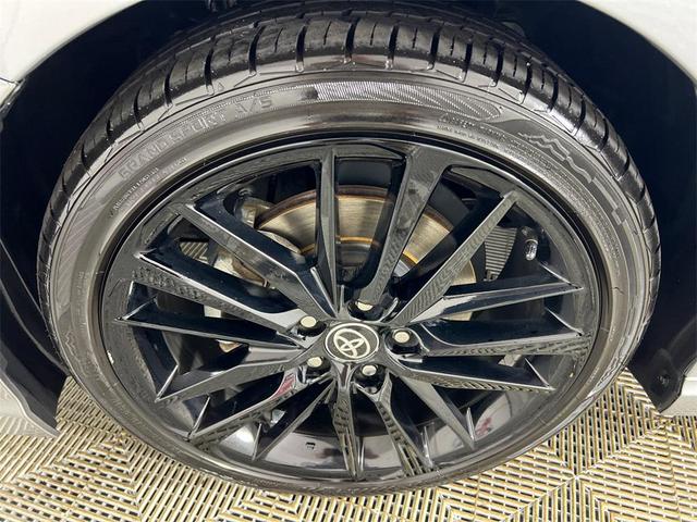 Photo of 2023 Silver Toyota Camry