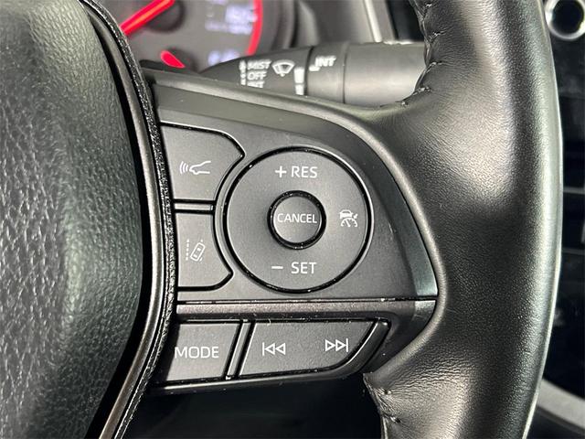 Photo of 2023 Silver Toyota Camry