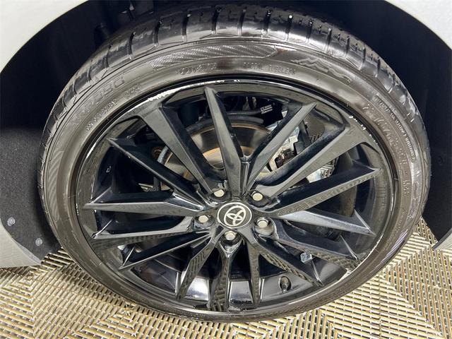 Photo of 2023 Silver Toyota Camry