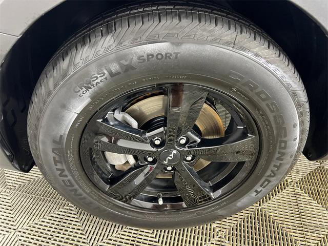 Photo of 2024 Everlasting Silver Kia Sorento