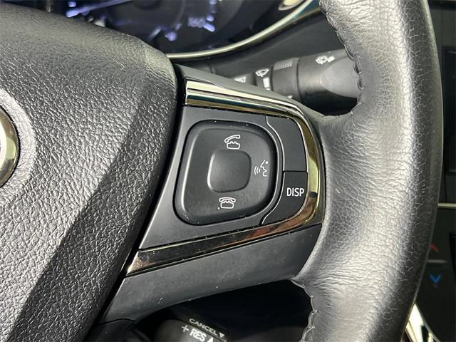 Photo of 2014 Blizzard Pearl Toyota Avalon Hybrid