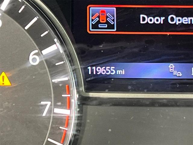 Photo of 2016 Grey Nissan Altima