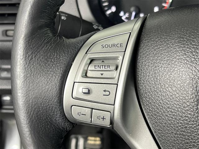Photo of 2016 Grey Nissan Altima