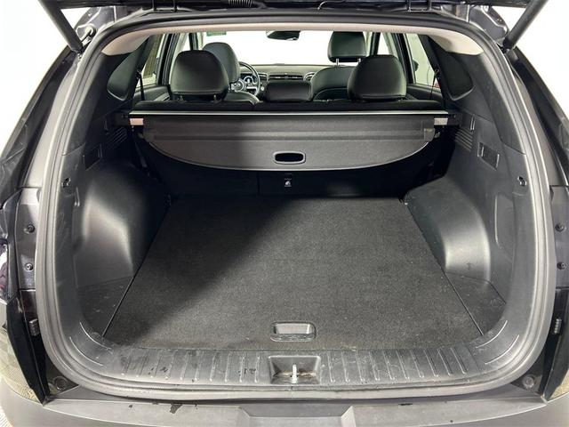 Photo of 2022 Phantom Black Hyundai TUCSON Hybrid
