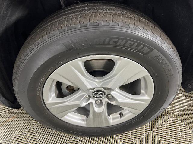 Photo of 2020 Silver Sky Metallic Toyota RAV4