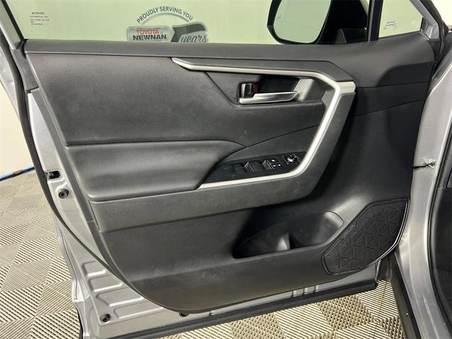 Photo of 2020 Silver Sky Metallic Toyota RAV4
