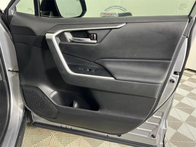 Photo of 2020 Silver Sky Metallic Toyota RAV4