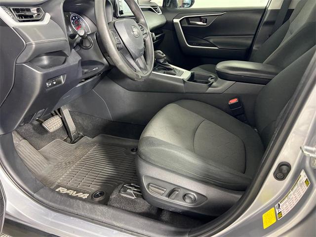 Photo of 2020 Silver Sky Metallic Toyota RAV4