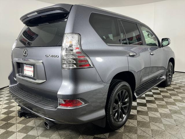Photo of 2020 Gray Lexus GX 460