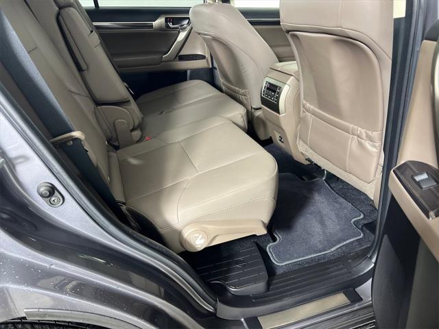Photo of 2020 Gray Lexus GX 460