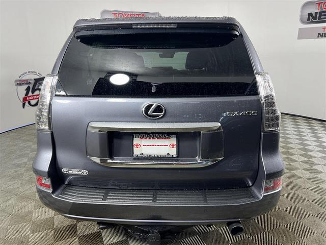 Photo of 2020 Gray Lexus GX 460