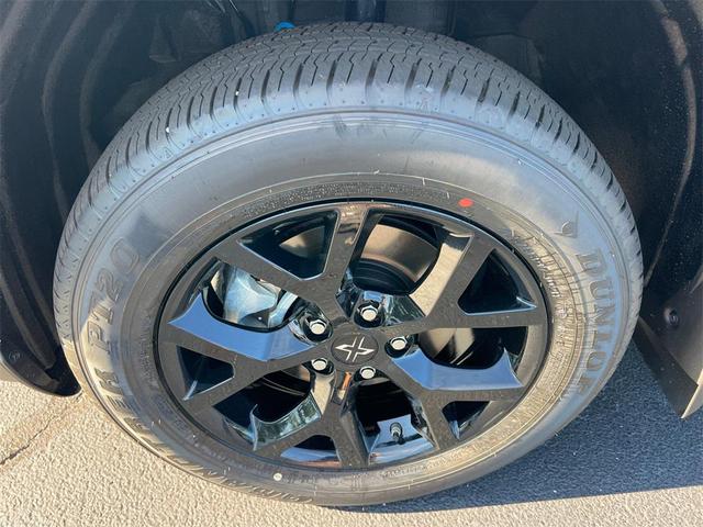 Photo of 2025 Ice Toyota RAV4 Hybrid