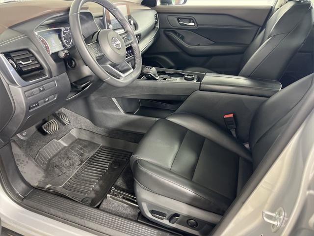 Photo of 2023 Brilliant Silver Metallic Nissan Rogue