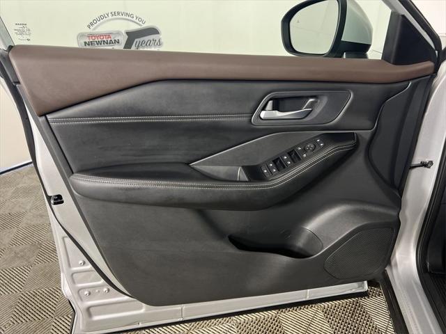 Photo of 2023 Brilliant Silver Metallic Nissan Rogue