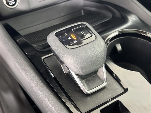 Photo of 2023 Brilliant Silver Metallic Nissan Rogue