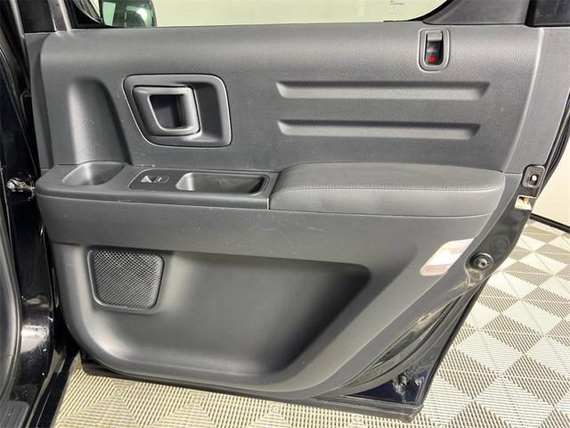 Photo of 2014 Crystal Black Pearl Honda Ridgeline