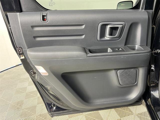 Photo of 2014 Crystal Black Pearl Honda Ridgeline
