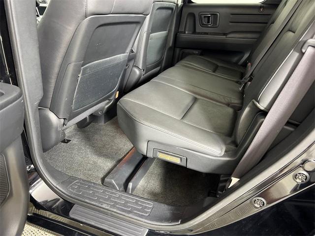 Photo of 2014 Crystal Black Pearl Honda Ridgeline