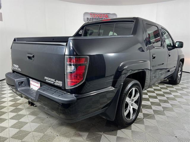 Photo of 2014 Crystal Black Pearl Honda Ridgeline