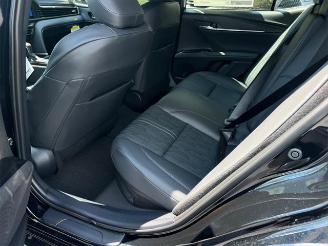 Photo of 2025 Black Toyota Camry