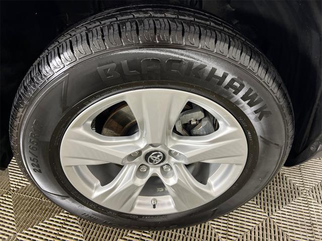 Photo of 2019 Grey Toyota RAV4