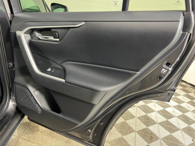 Photo of 2019 Grey Toyota RAV4