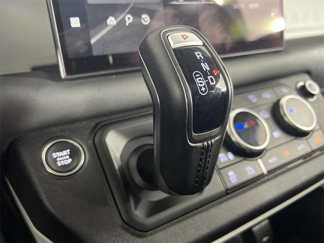Photo of 2023 Santorini Black Metallic Land Rover Defender