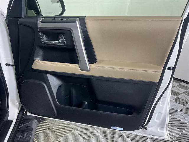 Photo of 2023 Ice Cap Toyota 4Runner