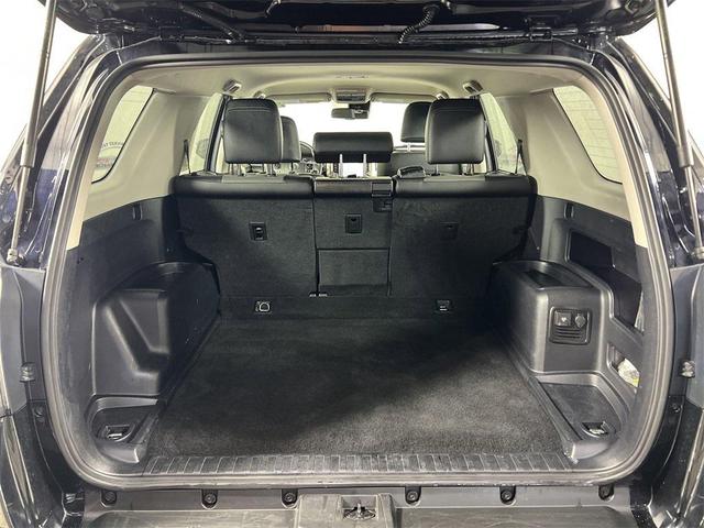 Photo of 2024 Midnight Black Metallic Toyota 4Runner