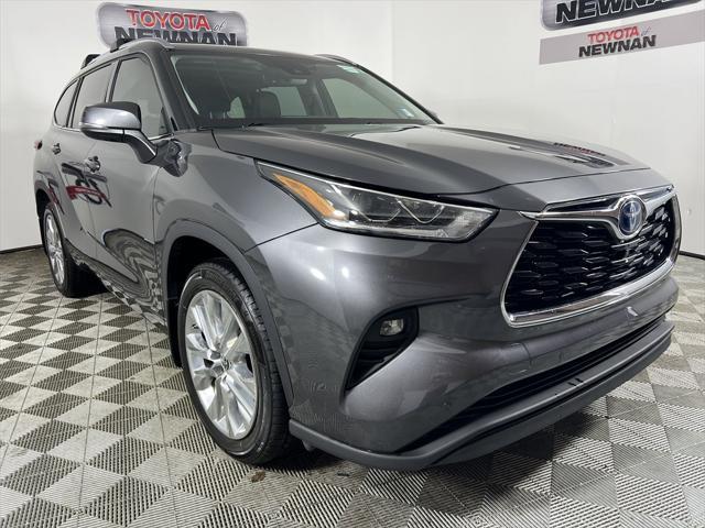 2022 Toyota Highlander Hybrid