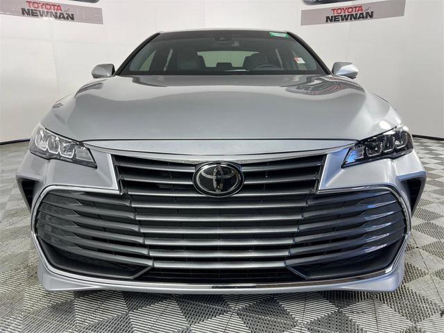 Photo of 2022 Celestial Silver Metallic Toyota Avalon