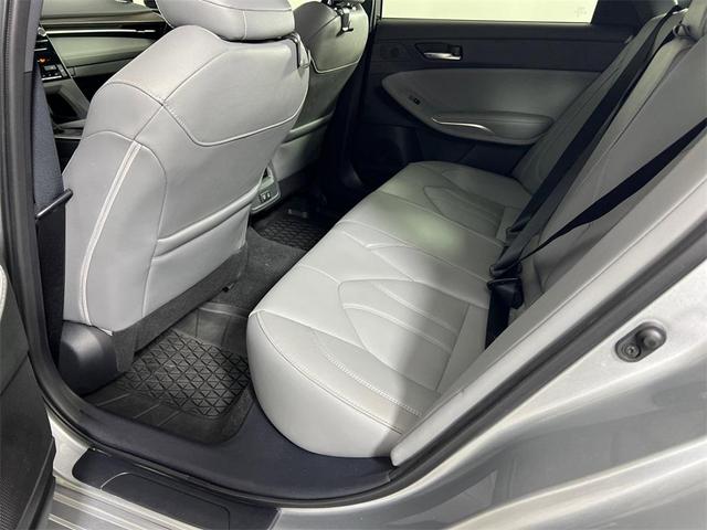 Photo of 2022 Celestial Silver Metallic Toyota Avalon