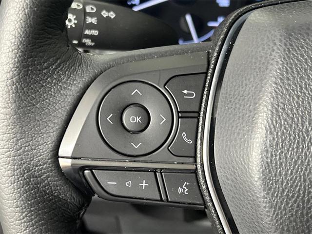 Photo of 2022 Celestial Silver Metallic Toyota Avalon