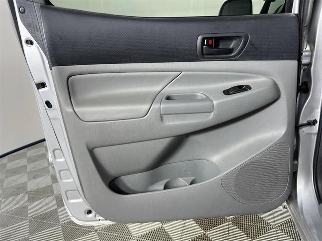 Photo of 2013 Silver Streak Metallic Toyota Tacoma