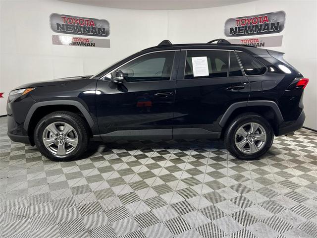 Photo of 2022 Midnight Black Metallic Toyota RAV4