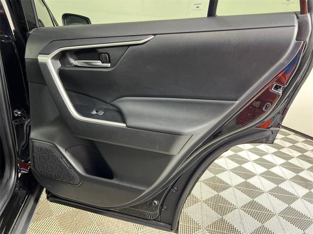Photo of 2022 Midnight Black Metallic Toyota RAV4
