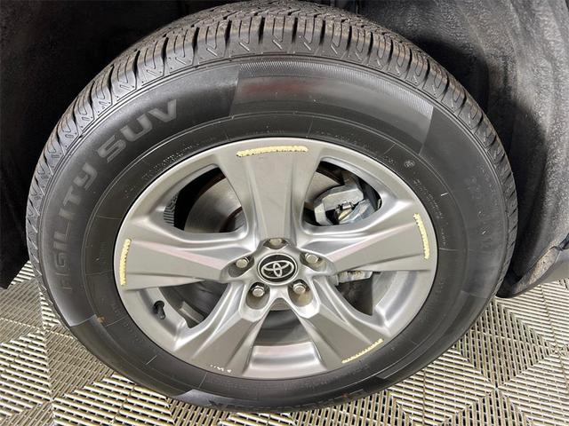 Photo of 2022 Midnight Black Metallic Toyota RAV4