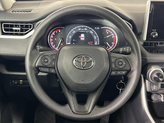 Photo of 2025 Pearl Toyota RAV4