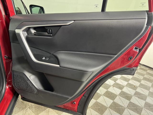 Photo of 2025 Pearl Toyota RAV4