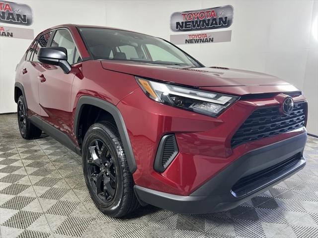 Photo of 2025 Pearl Toyota RAV4