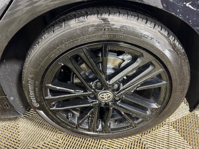 Photo of 2025 Midnight Black Metallic Toyota Camry