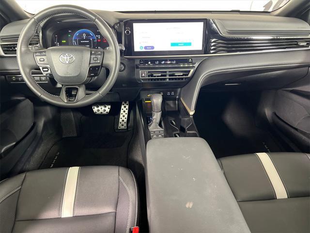 Photo of 2025 Midnight Black Metallic Toyota Camry