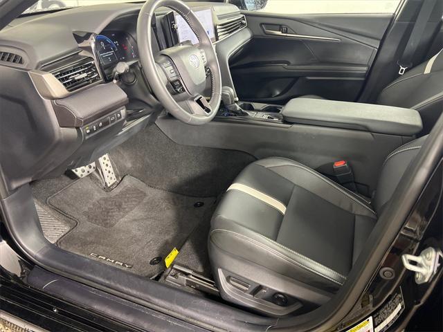 Photo of 2025 Midnight Black Metallic Toyota Camry