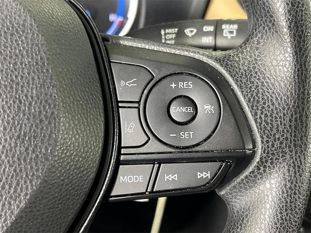 Photo of 2023 Ruby Flare Pearl Toyota RAV4 Hybrid