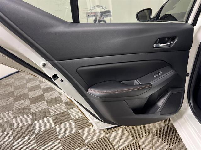 Photo of 2022 Pearl White Tricoat Nissan Altima