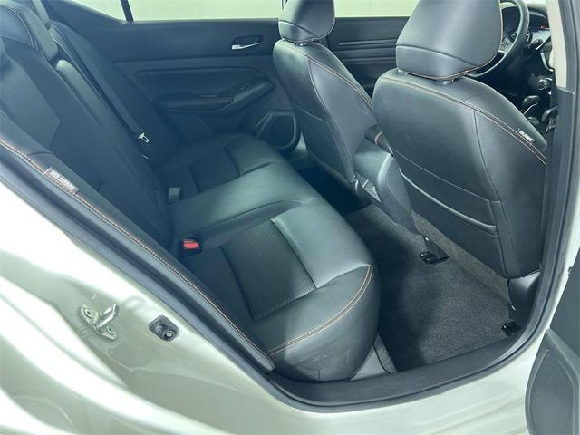 Photo of 2022 Pearl White Tricoat Nissan Altima